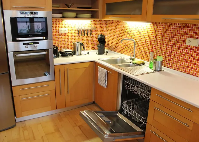 Lovely 2 Bedroom * Братислава