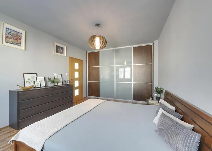 Lovely 2 Bedroom Appartement
